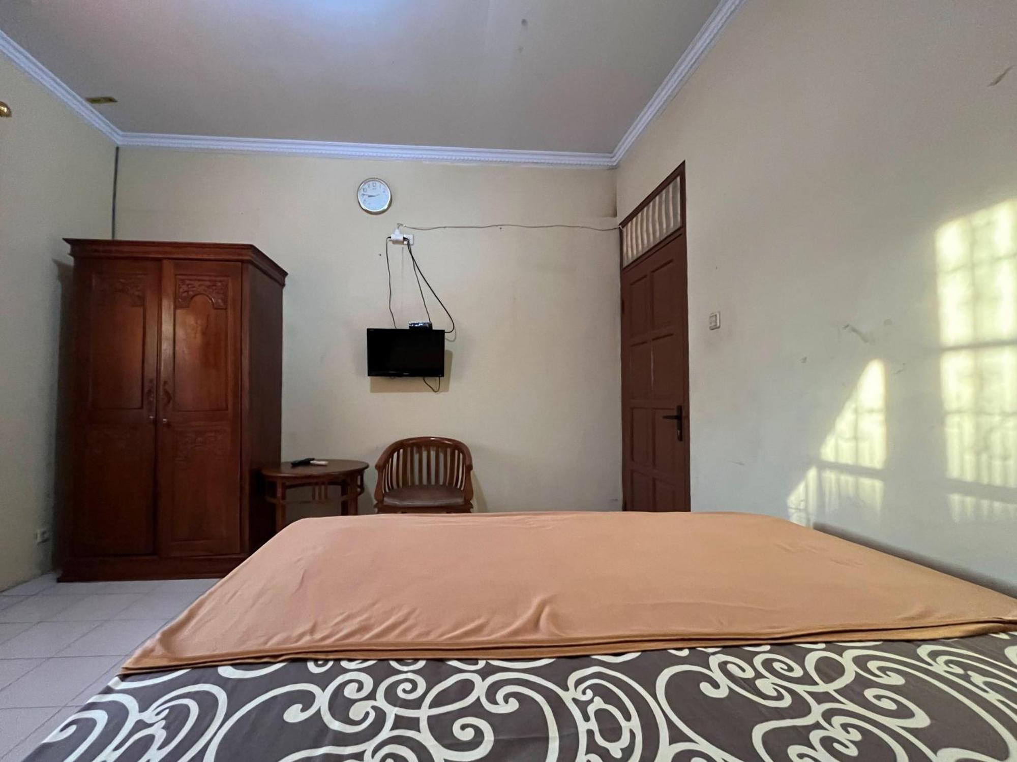 Reddoorz At Hotel Madani Syariah Lempuyangan Yogyakarta Luaran gambar