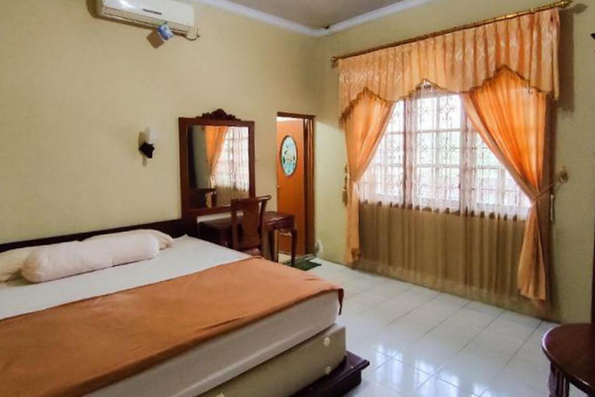 Reddoorz At Hotel Madani Syariah Lempuyangan Yogyakarta Luaran gambar